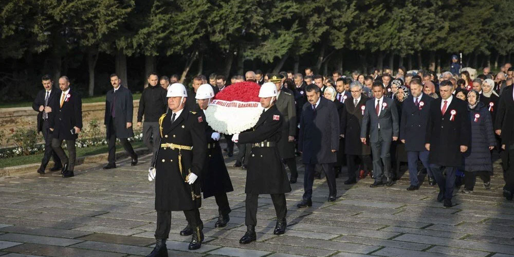 81 ilden gelen öğretmenler Ata’nın huzurunda