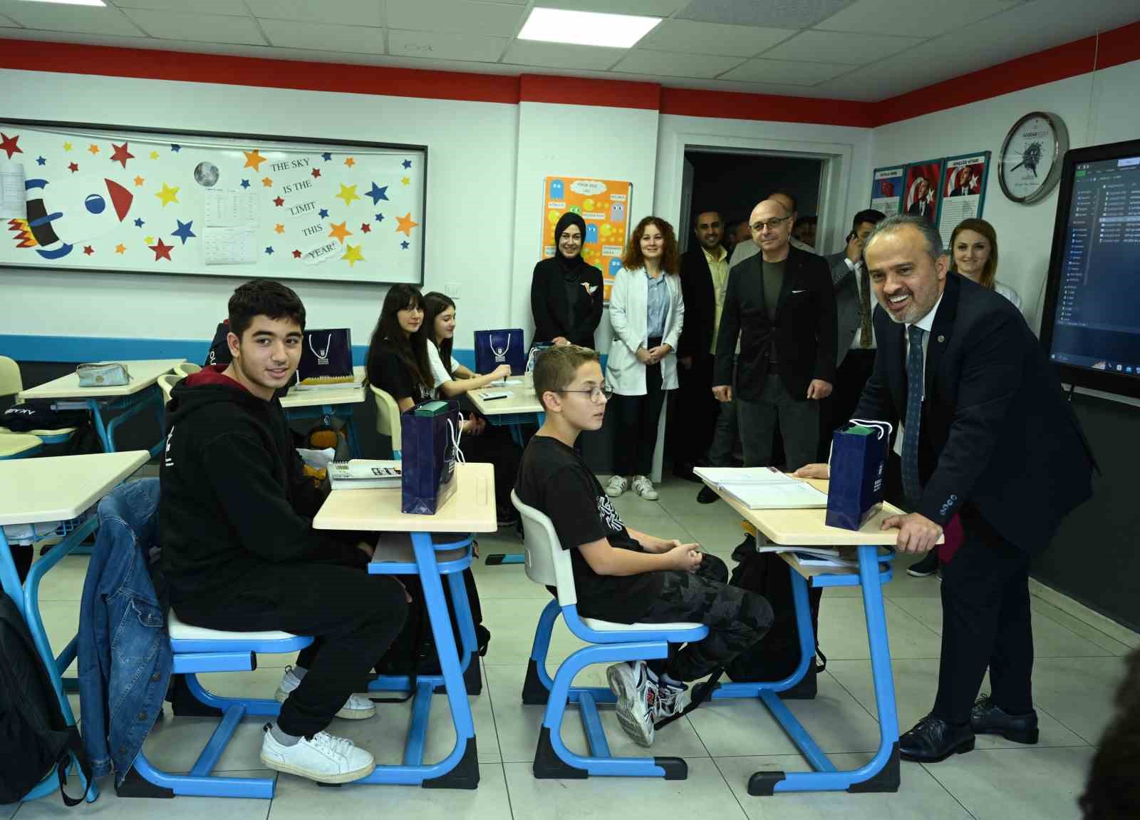 Başkan Aktaş, öğrencilerle buluştu Başkan Aktaş, öğrencilerle buluştu