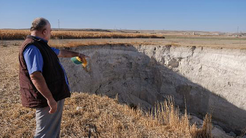 Korkutan gelişme! Volkanik gaz çıkışı görülmeye başlandı
