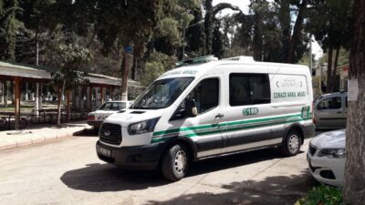 Cenazeler karıştı