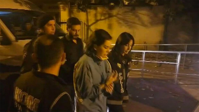 Dilan Polat’tan ilginç talep!