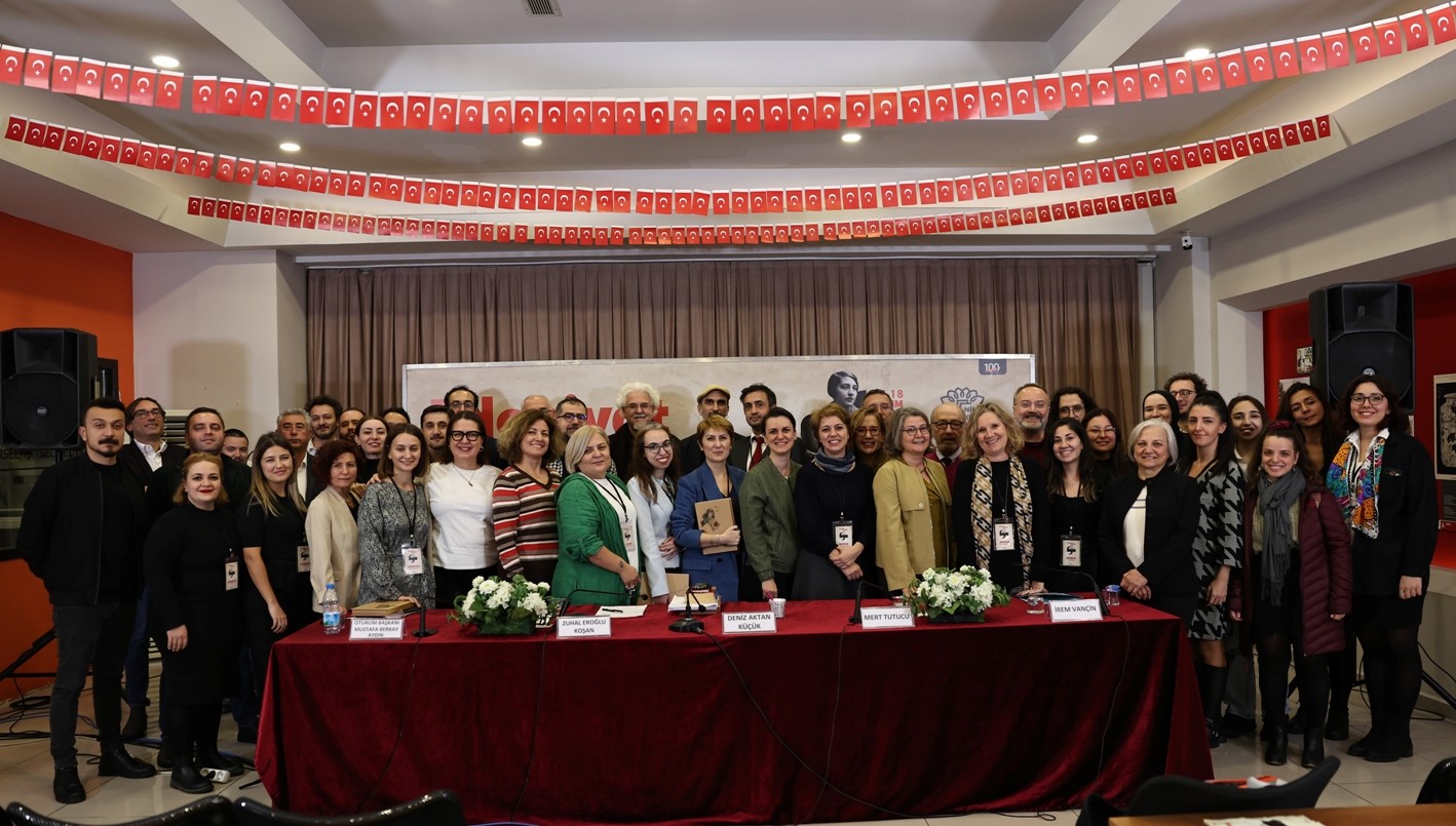 ’Edebiyat Savaşta Sempozyumu’ sona erdi 1 edebiyat savasta sempozyumu sona erdi cfdf599