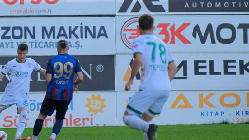 Bursaspor’da sakatlık şoku! Maça devam edemedi Bursaspor’da sakatlık şoku! Maça devam edemedi