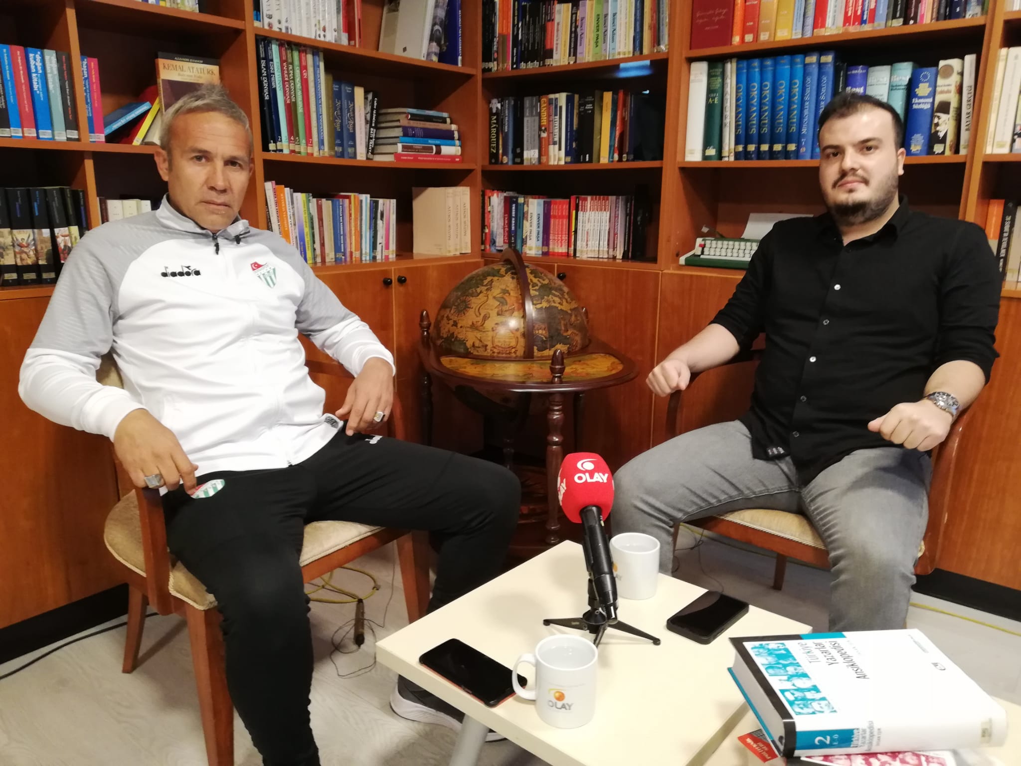 Bursaspor’un transfer tahtası açılacak mı? Sportif Direktör Gönden ilk kez OLAY’da açıkladı… Bursaspor’un transfer tahtası açılacak mı? Sportif Direktör Gönden ilk kez OLAY’da açıkladı…