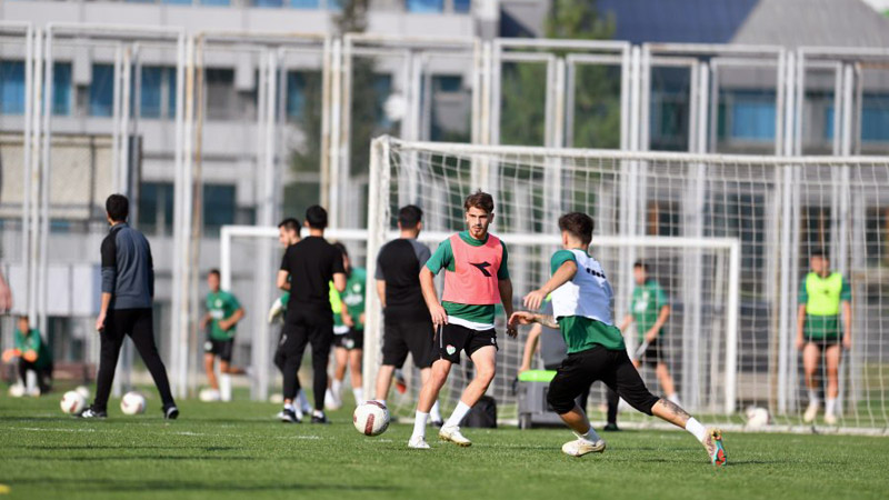 Bursaspor’da Kırklarelispor maçı hazırlıkları başladı Bursaspor’da Kırklarelispor maçı hazırlıkları başladı
