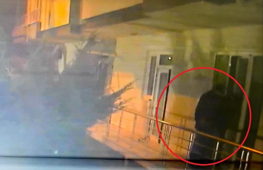 Bursa’da mücevher çalıp otobüsle kaçtılar…Kart ücretini de vatandaşa çektirdiler