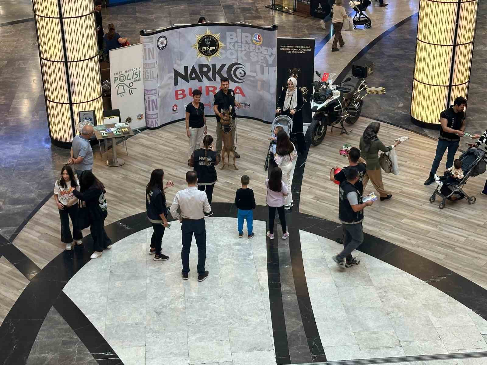 Bursa’da narkotik polisi 8 bin 973 vatandaşı bilgilendirdi