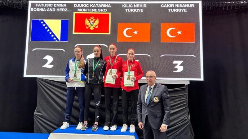 Slovenya’daki Balkan Karate Şampiyonası’nda Milli forma ile Türkiye’yi temsil eden