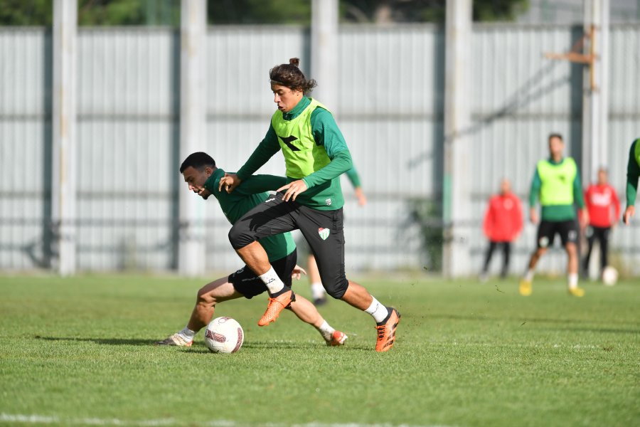 Bursaspor taktik çalıştı Bursaspor taktik çalıştı