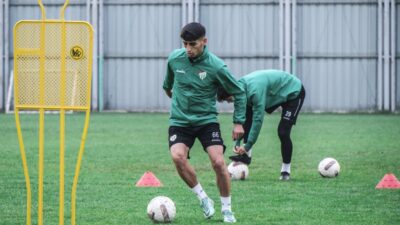 Bursaspor’da 1461 Trabzon FK hazırlıkları sürüyor