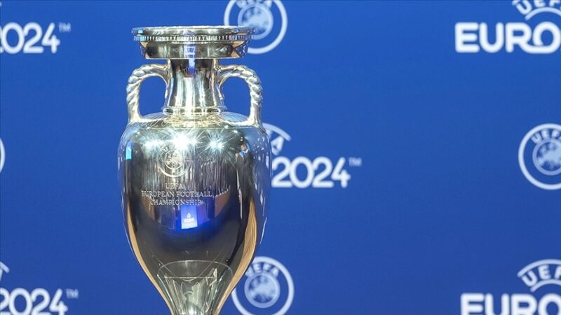 EURO 2024 Elemeleri'nde dün oynanan maçların ardından kura çekimine 1.