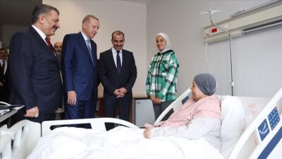 Cumhurbaşkanı Erdoğan’dan Gazzeli hastalara ziyaret