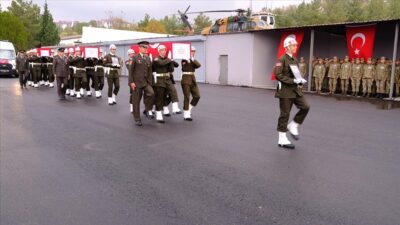 Pençe-Kilit şehitleri için tören