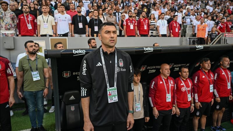 Siyah beyazlı kulüp, Burak Yılmaz'la yolların ayrıldığını açıkladı...
