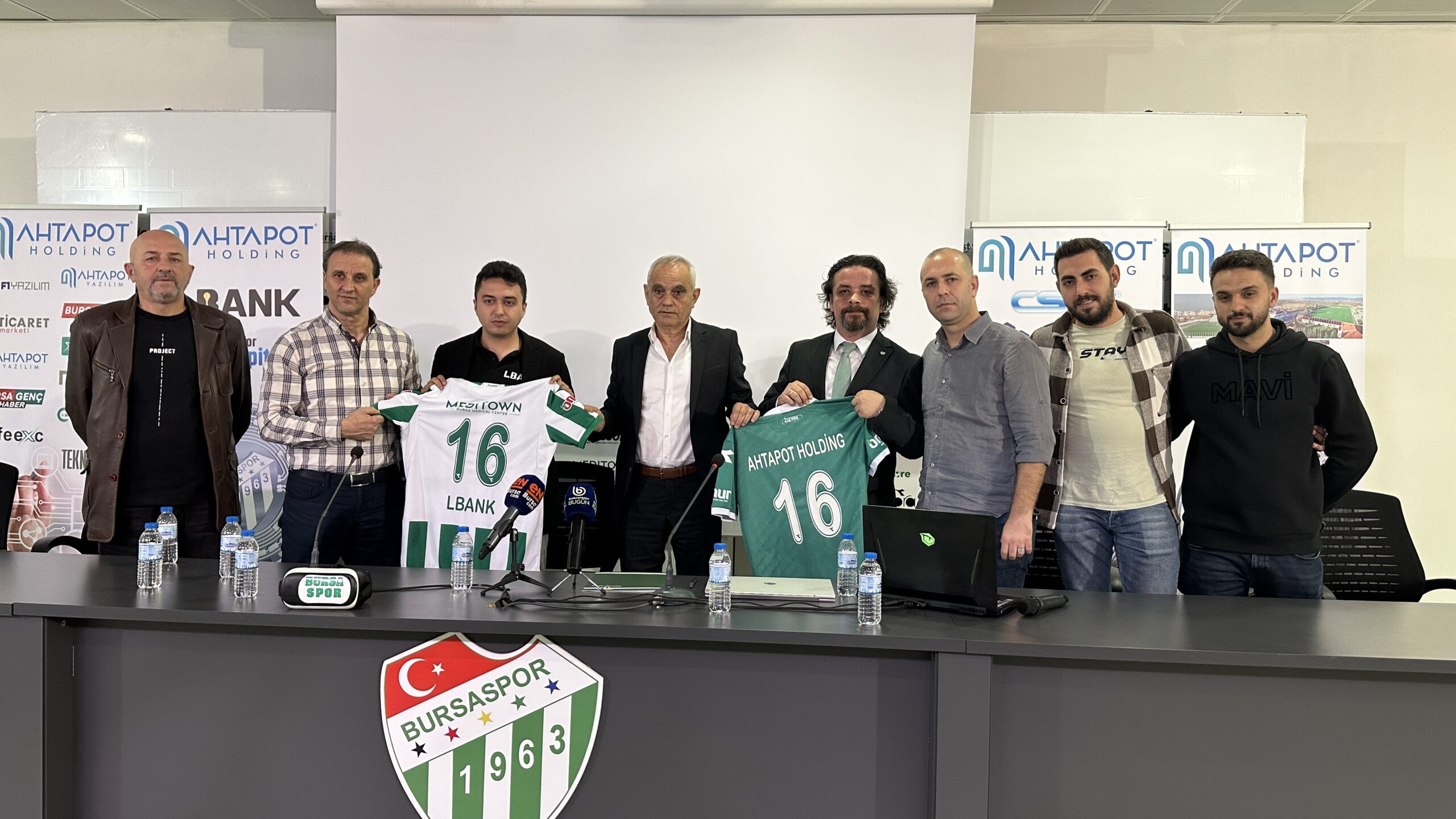 Bursaspor için yeni umut kapısı! Resmen açıklandı… Bursaspor için yeni umut kapısı! Resmen açıklandı…