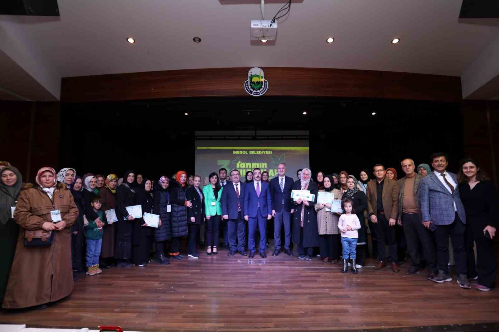 Bursa’da toprağın maharetli elleri, bu defa bilgilerini yarıştırdı