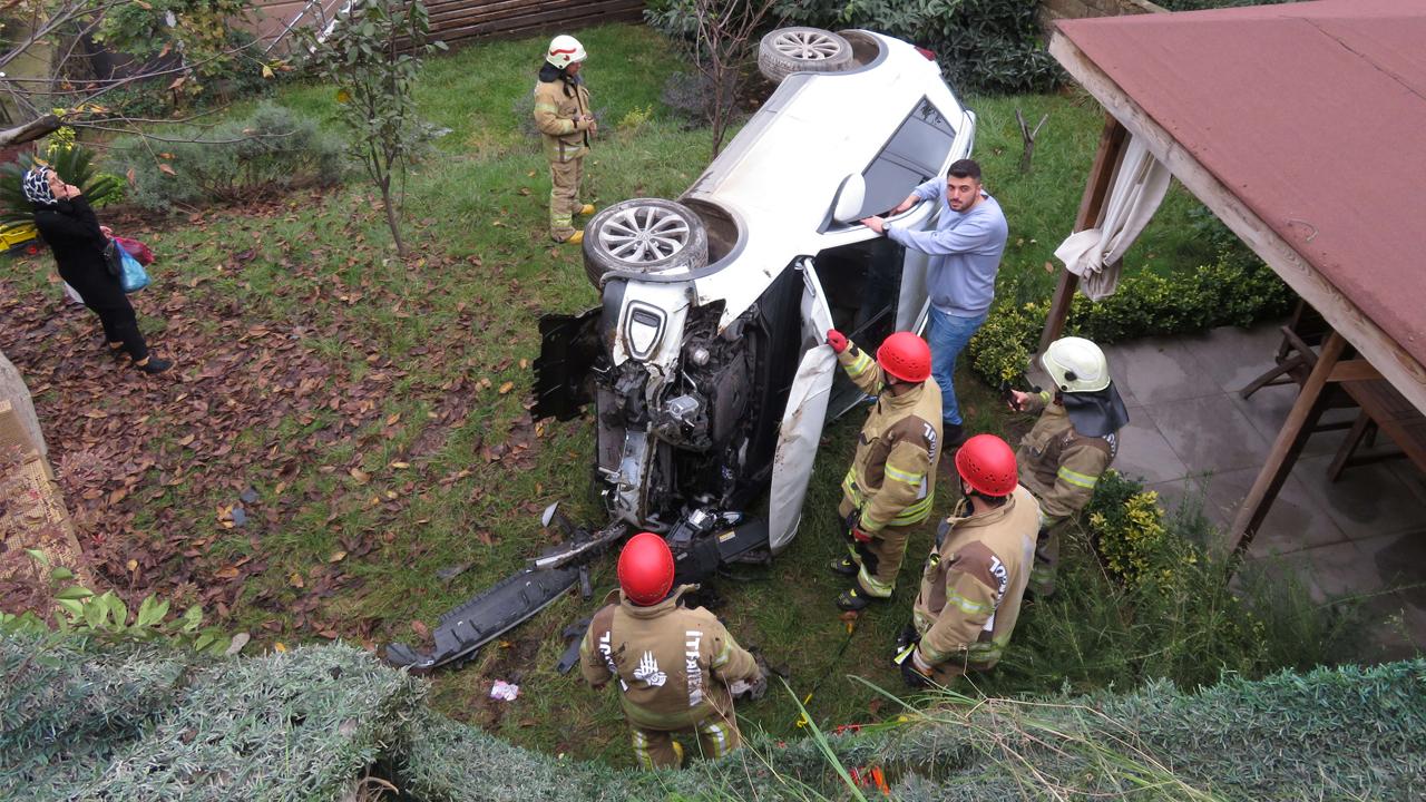 Aracıyla bahçeye uçtu: Yine ölmedik, çok şükür