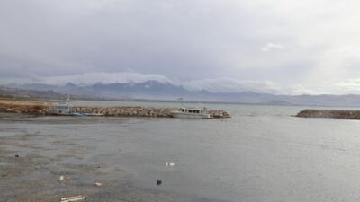 Van Gölü’nde su seviyesi düştü