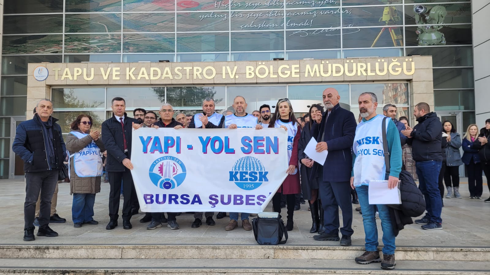 Bıçaklı saldırı tepkisi!