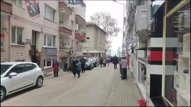 Deprem sonrası Mudanya ve Gemlik’te yaşananlar kamerada
