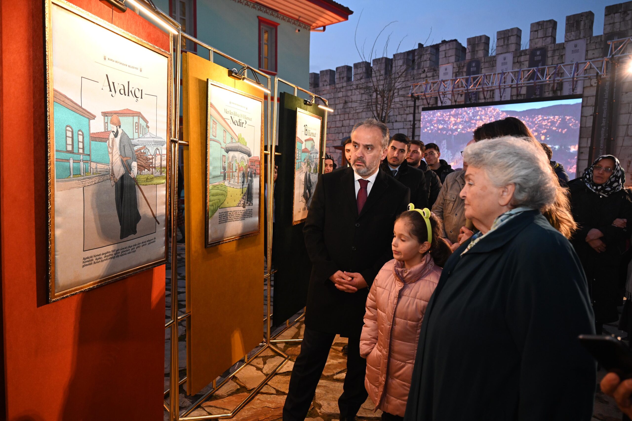 Bursa'da ’Mevlevilik Yolunda 18 Hizmet’ sergisi 3 33748 MTY1Nzk1Mz 4 scaled
