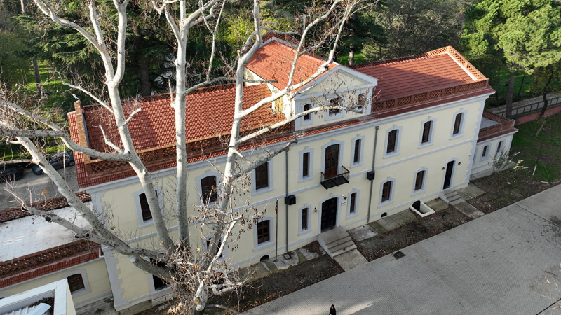 Bursa’da tarihi okul ilk günkü ihtişamına kavuştu