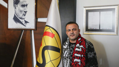 Eskişehirspor, Levent Kartop’la sözleşme imzaladı