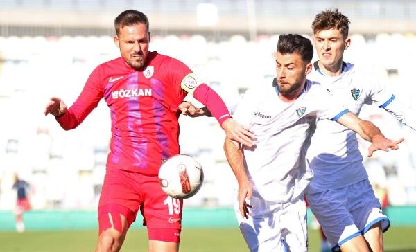 2.Lig’deki Bursa ekibinden şok skor! Bursaspor’u da etkiledi… 2.Lig’deki Bursa ekibinden şok skor! Bursaspor’u da etkiledi…