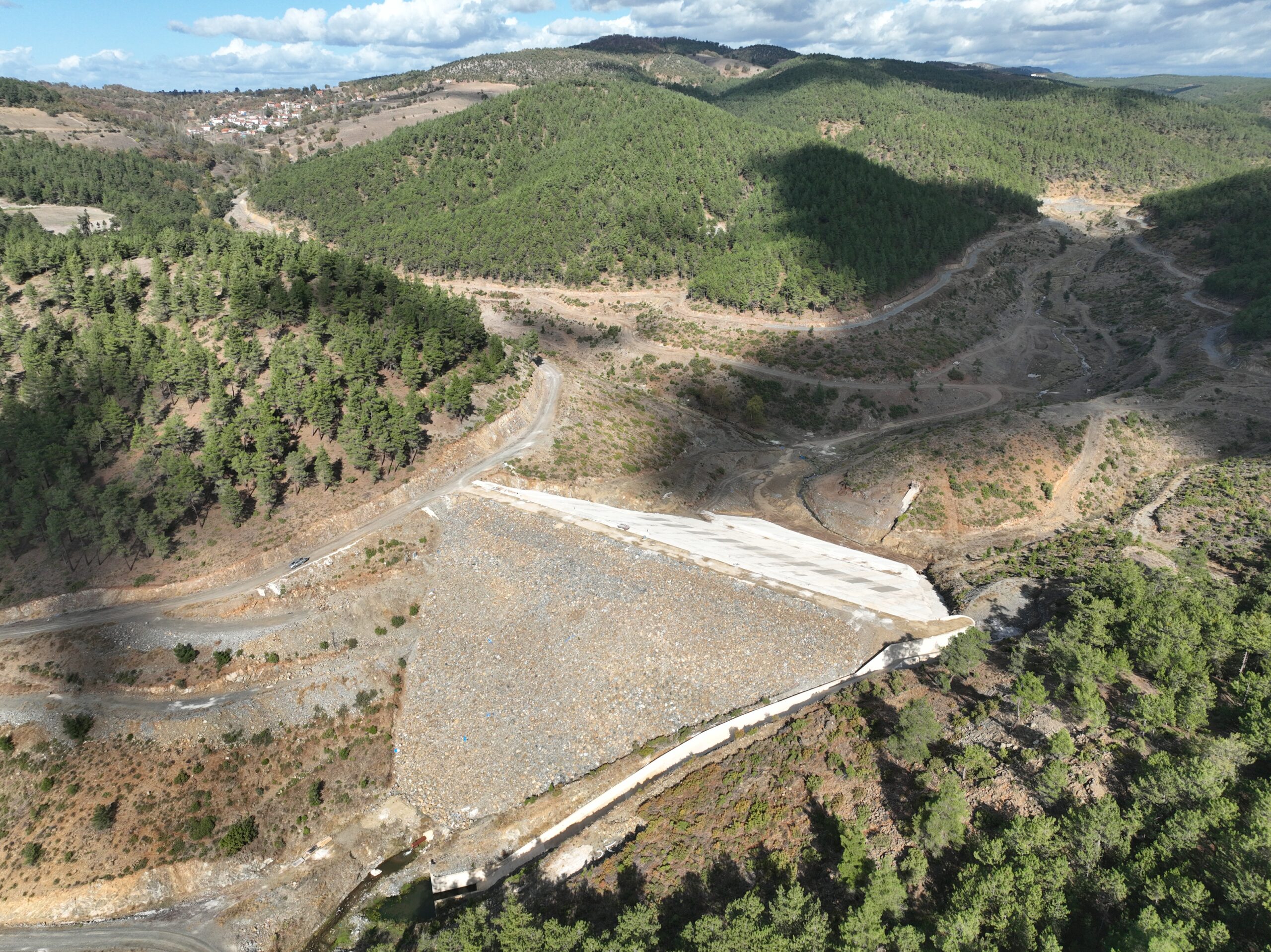 Bursa’nın yeni göletinde sona doğru! 5 köye can suyu verecek…