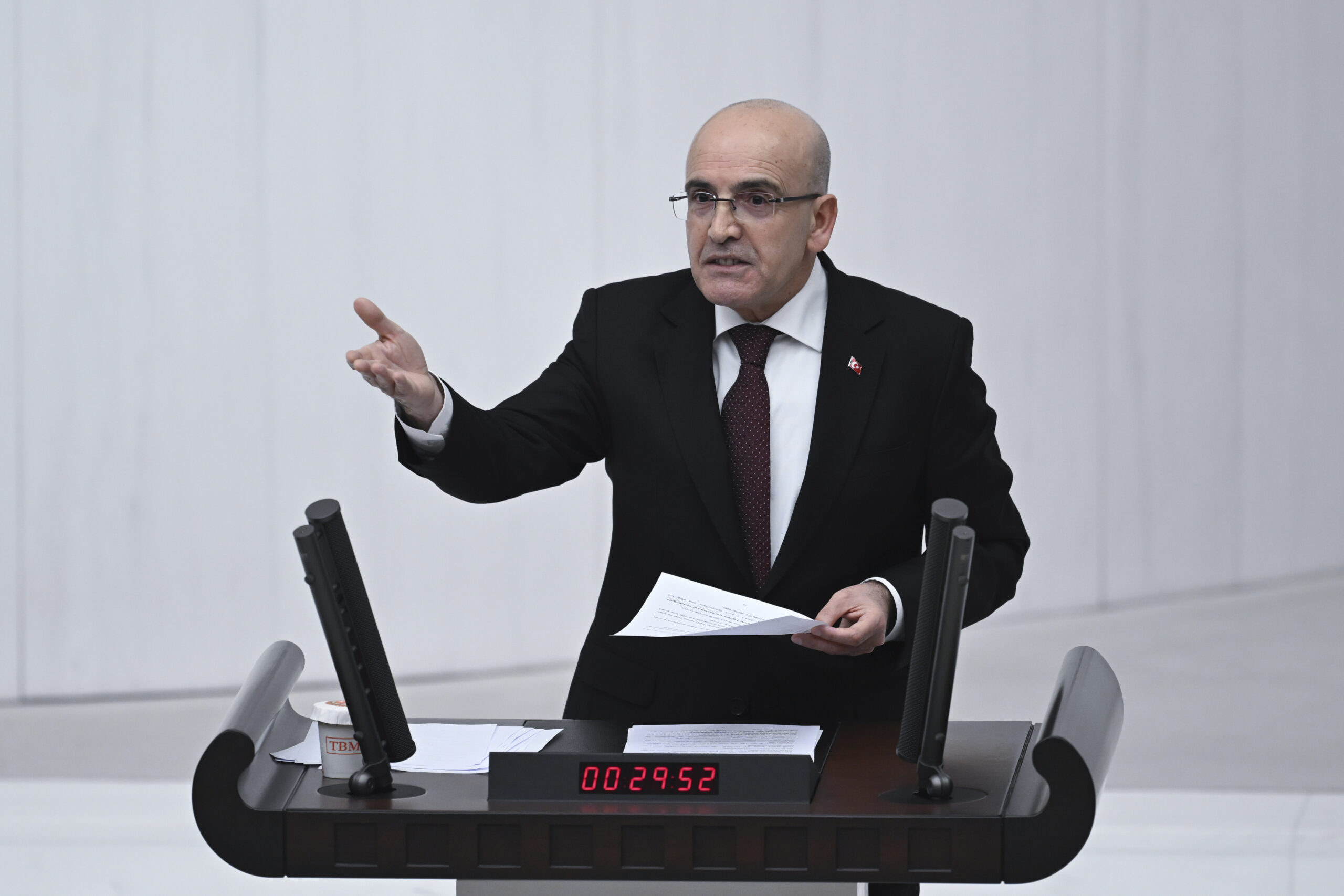 Bakan Şimşek’ten enflasyon mesajı! 2026’yı işaret etti