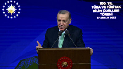 Cumhurbaşkanı Erdoğan: Terör saldırıları kutlu yürüyüşümüzü asla durduramayacak