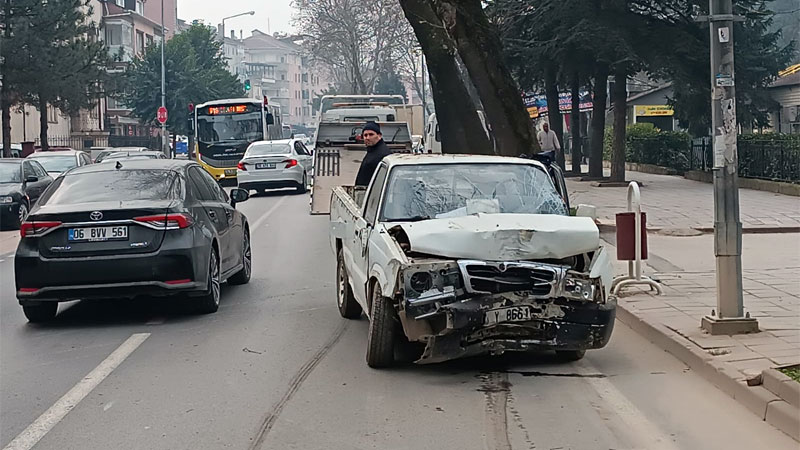 Bursa’da direksiyon başında kalbine yenildi