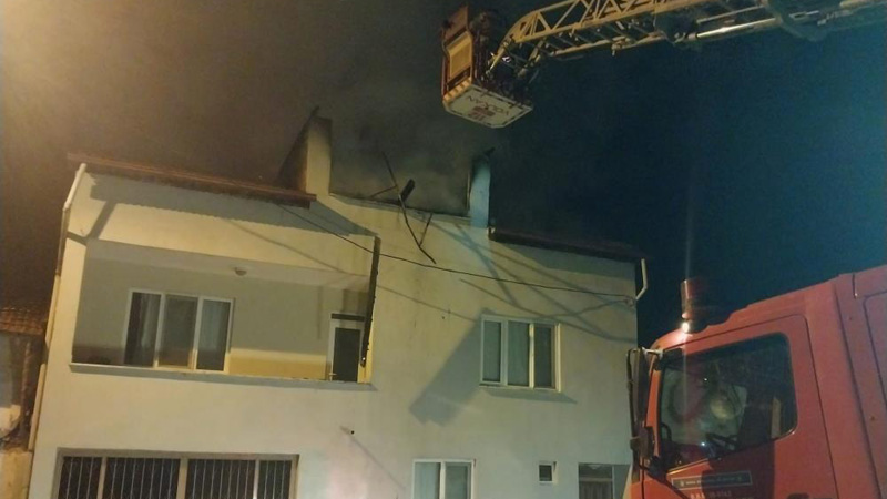 Bursa’da yangın paniği Bursa’da yangın paniği