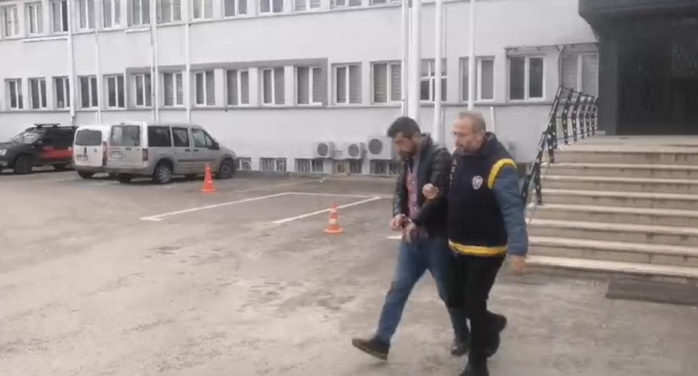 Bursa’da çaldığı otomobille Yalova’da gezerken yakalandı
