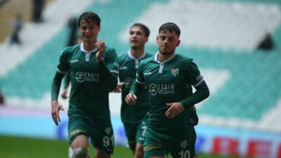 Bursaspor’daki kriz sahaya nasıl yansır? Yüzüncü Yıl Atatürk Stadı’nda kritik maç…
