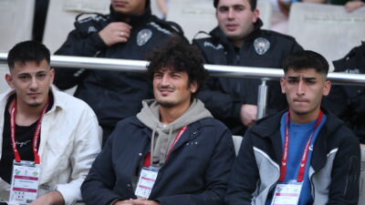 Bursaspor maçından dikkat çeken notlar! Kaptan niye tribünde?