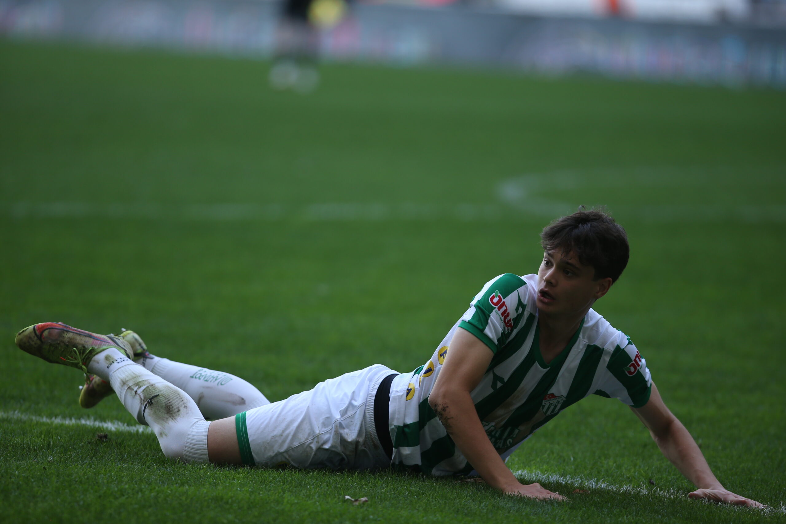 Bursaspor’un 16’lık yeni gözdesi!