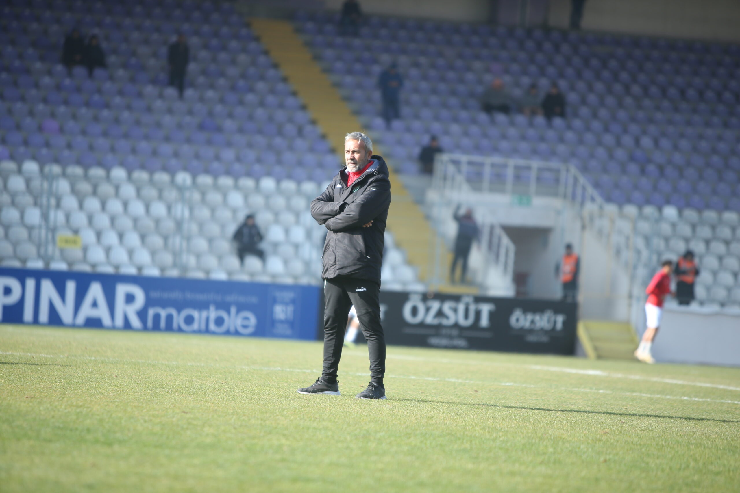 Bursaspor Sportif Direktörü Gönden; ‘Psikolojik yardım alıyoruz’ Bursaspor Sportif Direktörü Gönden; ‘Psikolojik yardım alıyoruz’