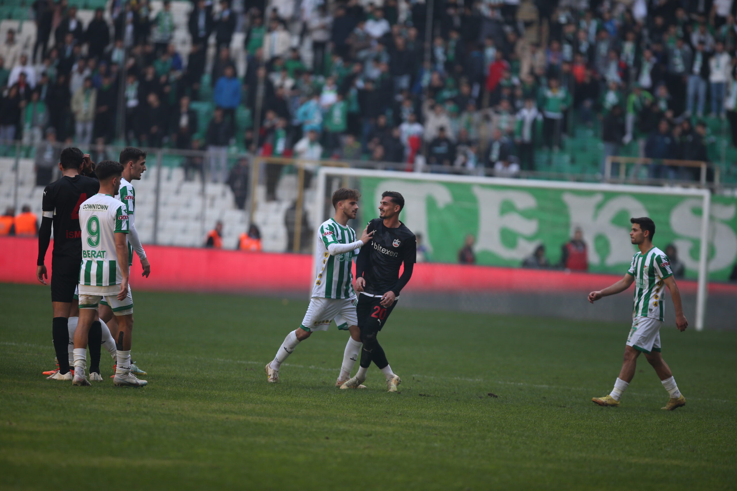 Bursaspor nereye böyle? ‘Maça değil provokatörlüğe gelmiş!’ Bursaspor nereye böyle? ‘Maça değil provokatörlüğe gelmiş!’