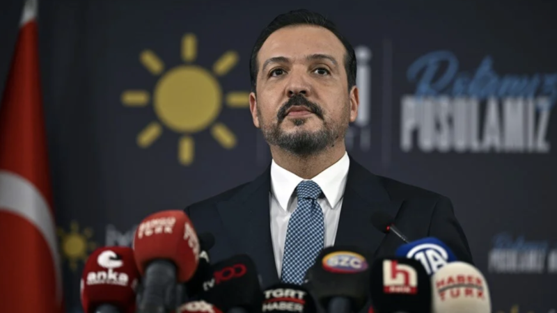İYİ Parti, CHP’nin yerel seçimde iş birliği teklifini reddetti İYİ Parti Genel İdare Kurulu'nda (GİK) CHP'nin yerel seçimlerde iş