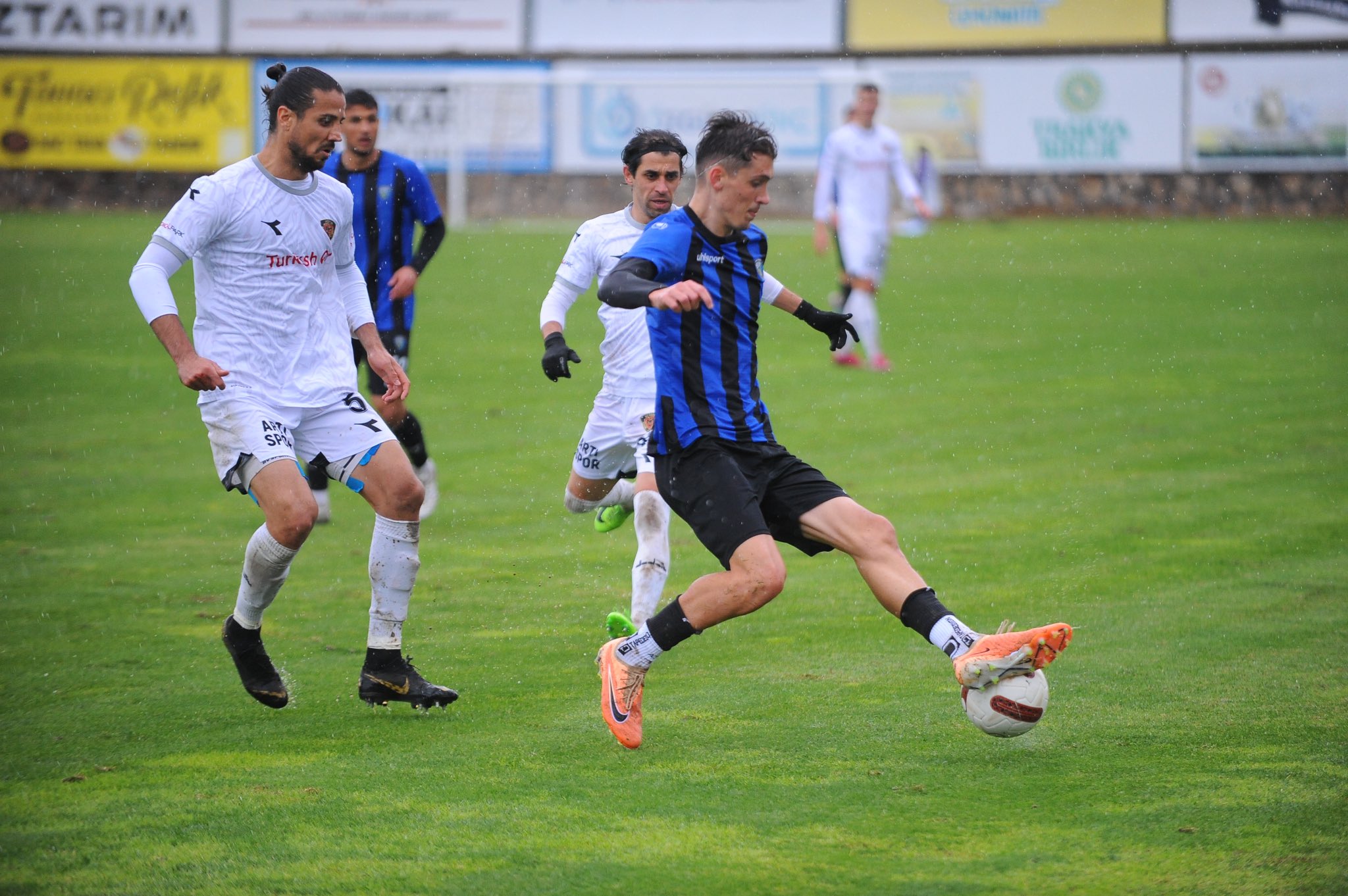 2.Lig’deki Bursa takımı Başkent’te zafer peşinde 2.Lig’deki Bursa takımı Başkent’te zafer peşinde