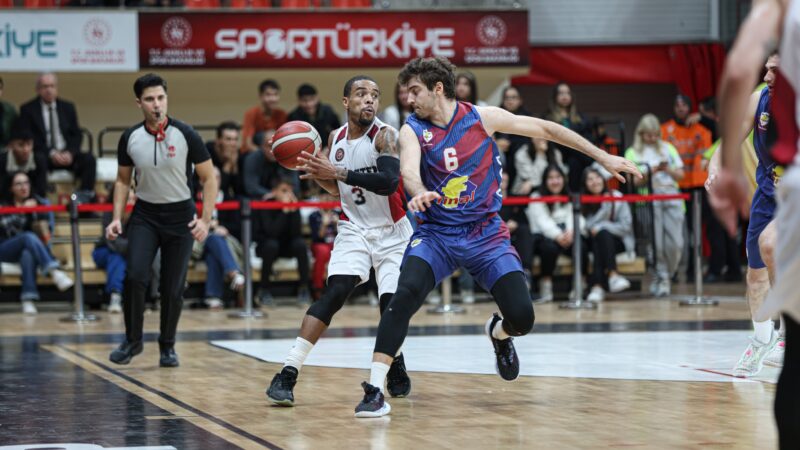 Finalspor Antep’te gülemedi Türkiye Sigorta Türkiye Basketbol Ligi’nde play-off’u hedefleyen Finalspor, 17. hafta
