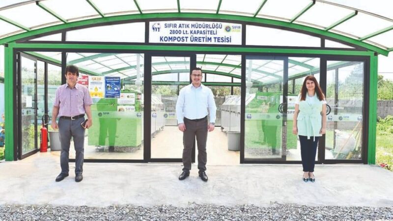 İklim Değişikliği ve Sıfır Atık Müdürlüğü ile özellikle çocukları bilinçlendirdiği