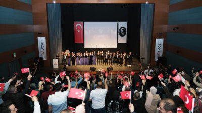 ÜÇGE Müzik Kulübü konseri ve kıdem töreninde büyük coşku