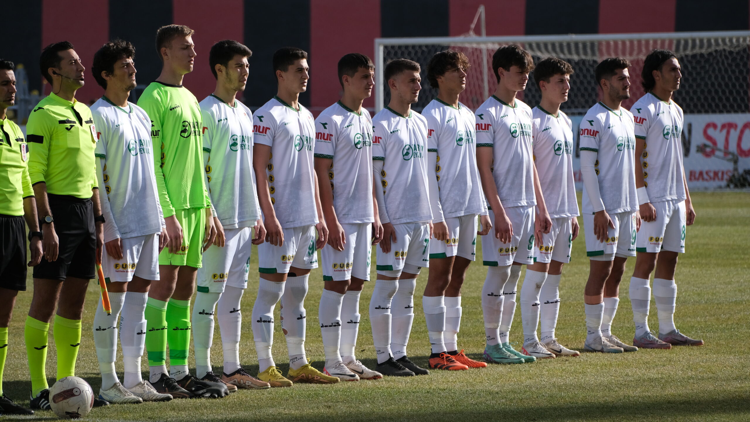 Bursaspor’da ilk heyecan! Türkiye’de başka örneği yok… Bursaspor’da ilk heyecan! Türkiye’de başka örneği yok…