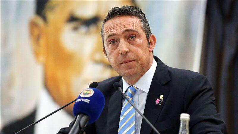 Ali Koç: Kupayı alıp gelmek istiyoruz Fenerbahçe Kulübü Başkanı Ali Koç, Suudi Arabistan'da yarın oynanacak Turkcell