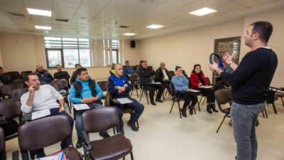 Büyükşehir şoförlerine ‘güvenli ve ekonomik sürüş’ eğitimi