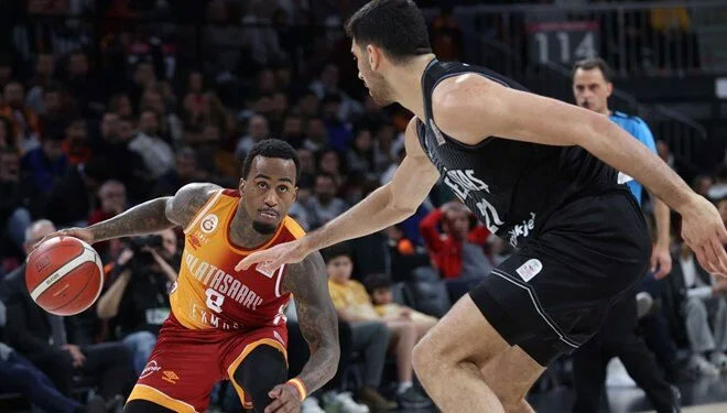 Potada derbi: Galatasaray, Beşiktaş’ı yendi