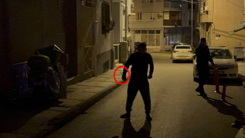 Yer: Bursa… Elinde bıçakla sokakta dehşet saçtı