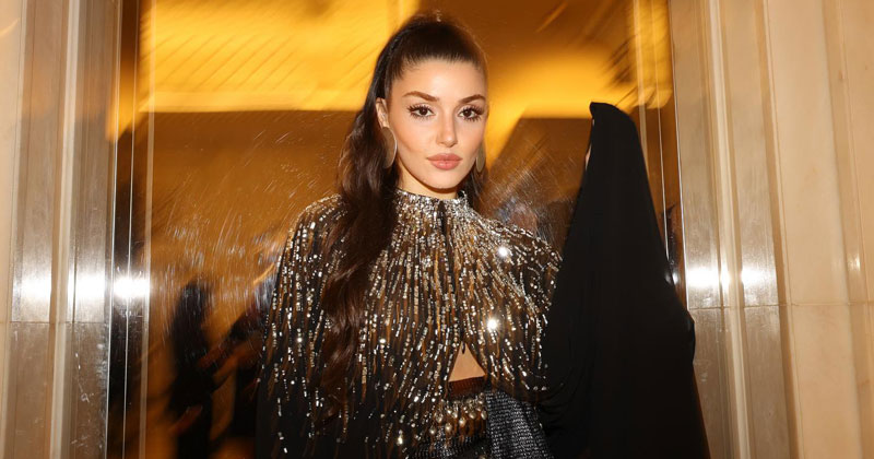 Hande Erçel’in pozlarına rol arkadaşı kayıtsız kalmadı